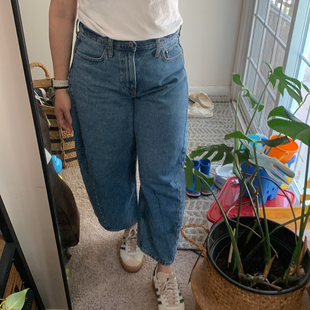 A&F curve love Barrel Jeans